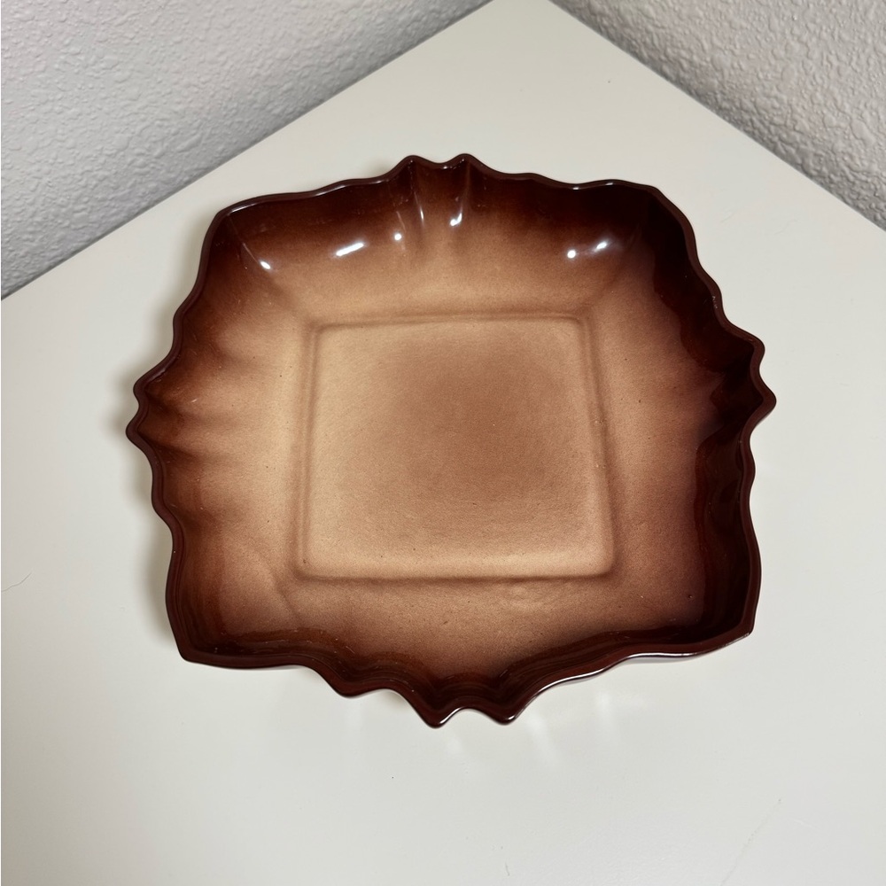Vintage‎ Los Angeles Console Bowl with Scalloped Edges